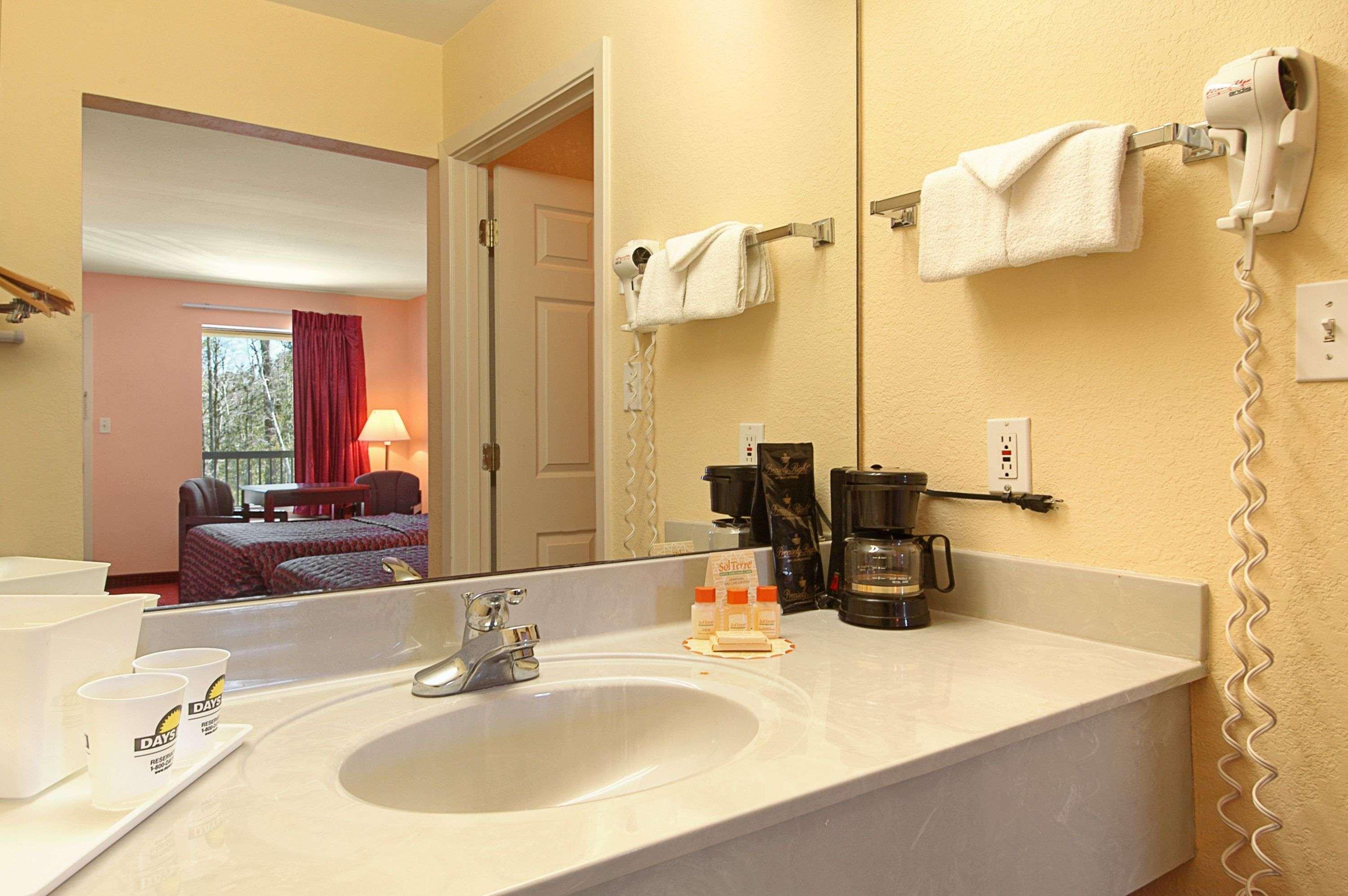 Motel Days By Wyndham Ocean Springs